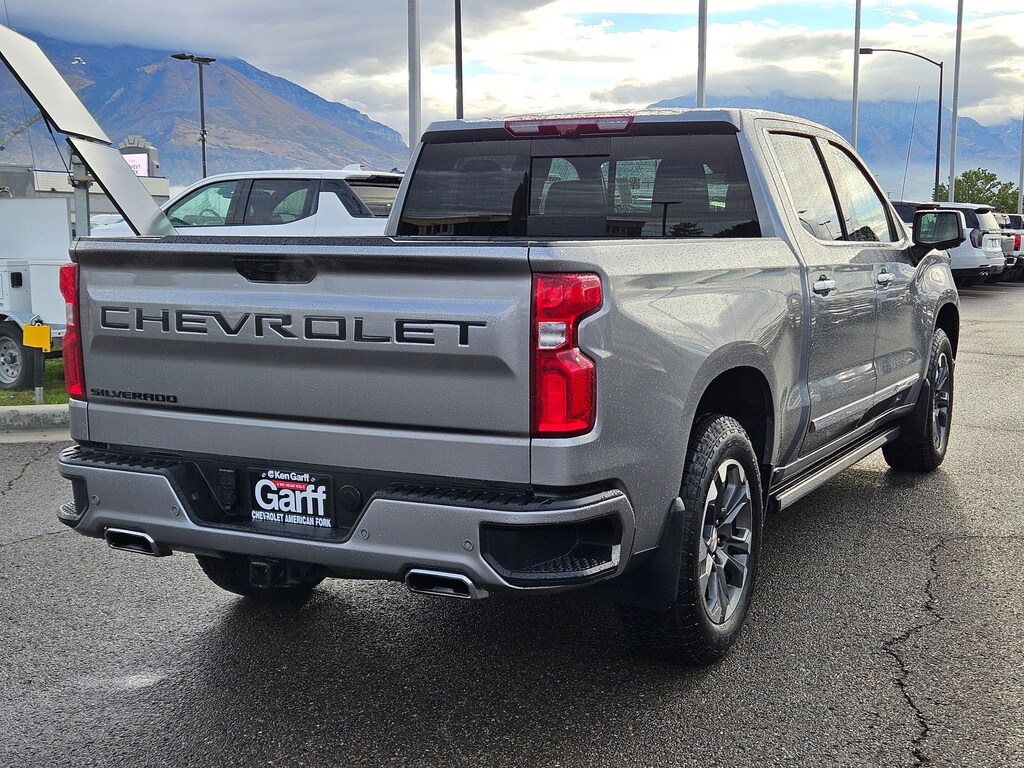 Used 2024 Chevrolet Silverado 1500 High Country 4WD Crew Cab 147 High Country