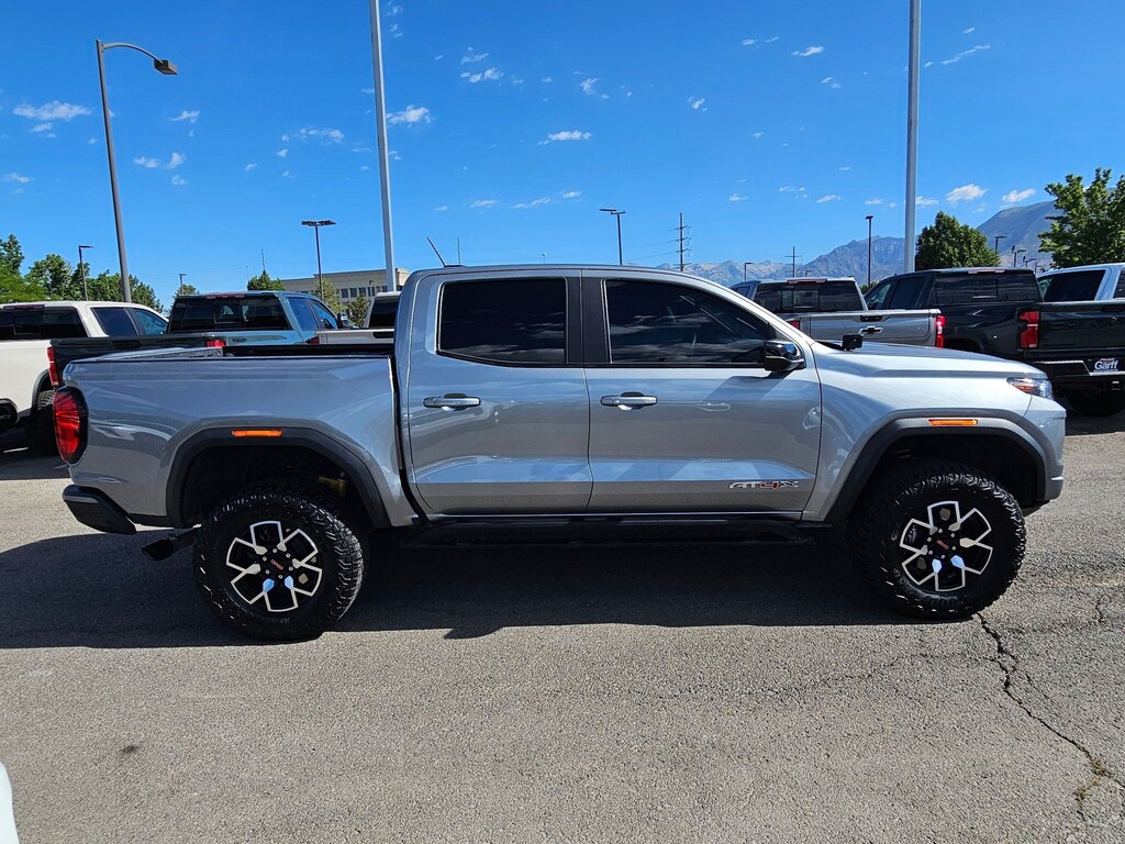 Used 2024 GMC Canyon 4WD AT4X 4WD Crew Cab AT4X