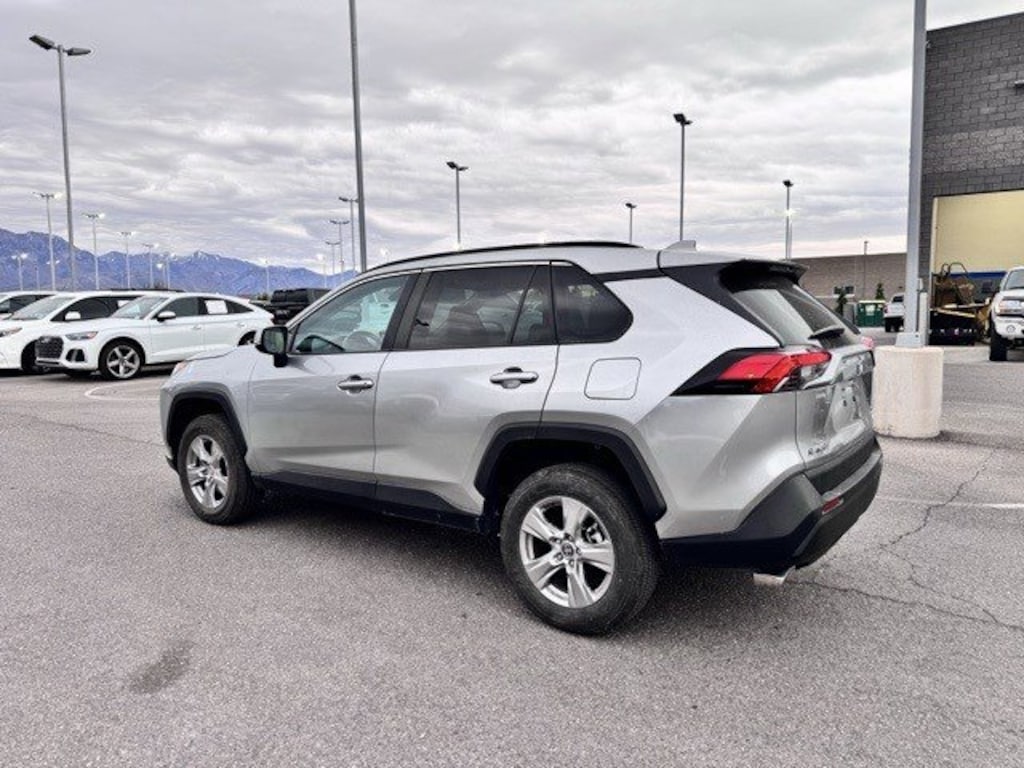 Used 2025 Toyota RAV4 XLE XLE AWD