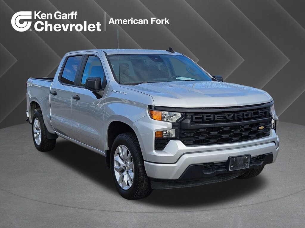 Used 2022 Chevrolet Silverado 1500 Custom 4WD Crew Cab 147 Custom