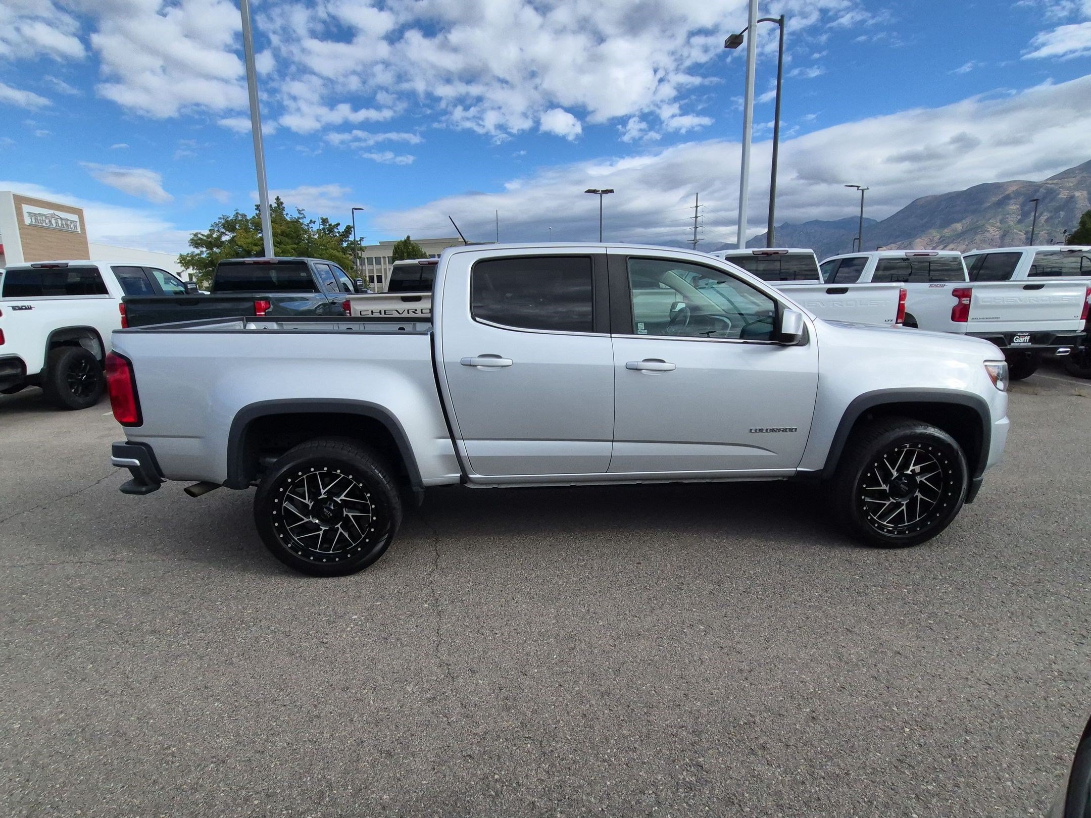 Used 2018 Chevrolet Colorado 2WD LT 2WD Crew Cab 128.3 LT