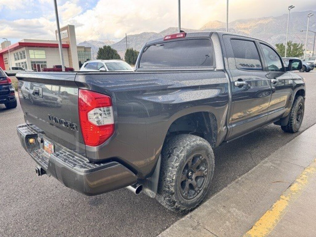 Used 2021 Toyota Tundra 4WD Platinum Platinum CrewMax 5.5 Bed 5.7L