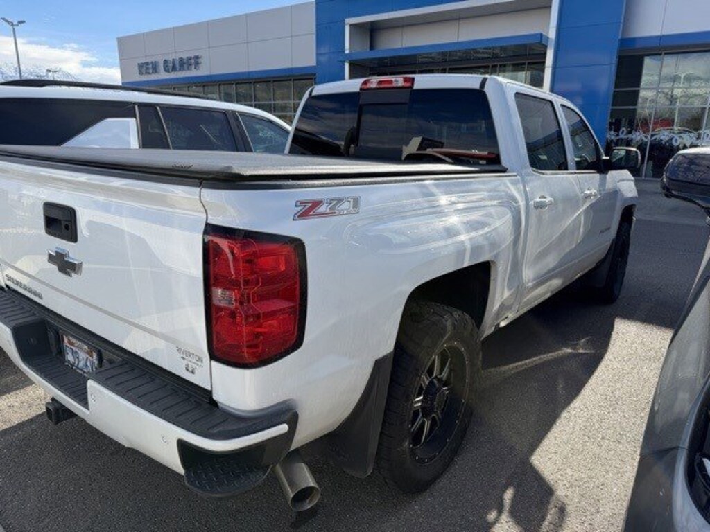 Used 2017 Chevrolet Silverado 1500 LT 4WD Crew Cab 143.5 LT w/2LT