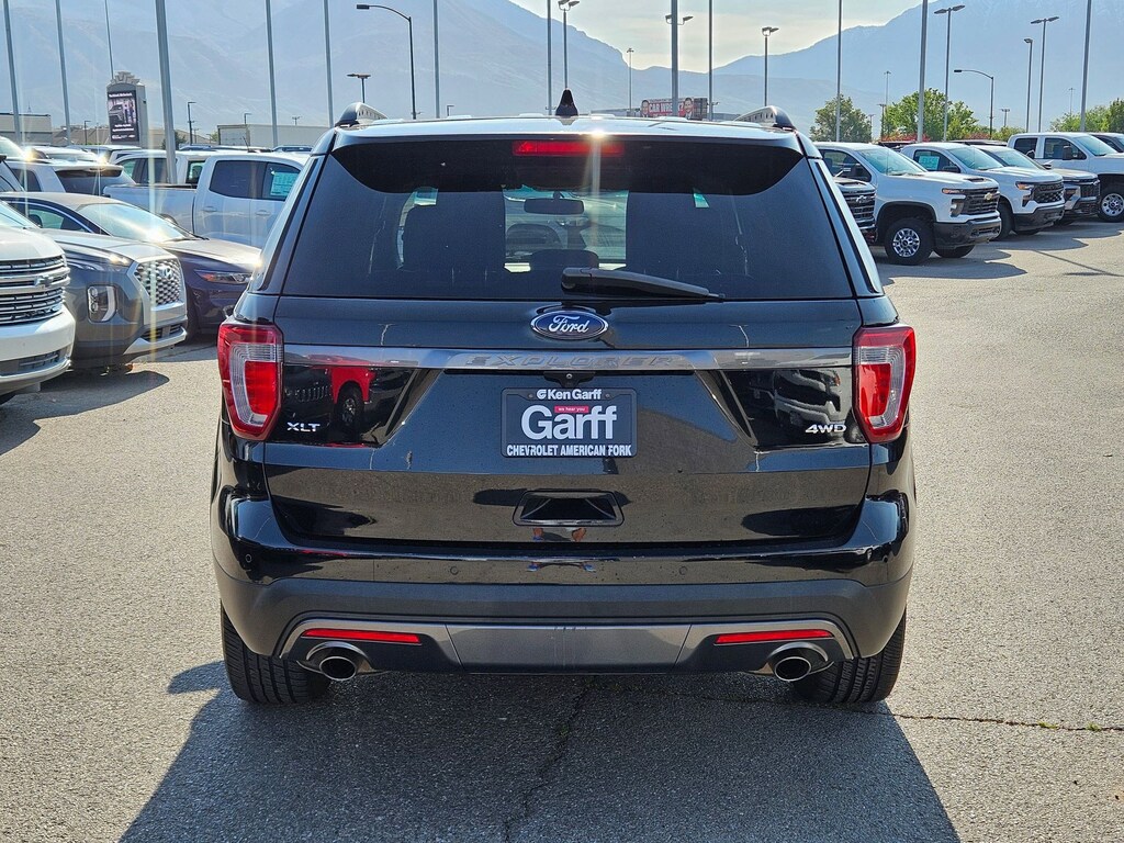 Used 2017 Ford Explorer XLT XLT 4WD