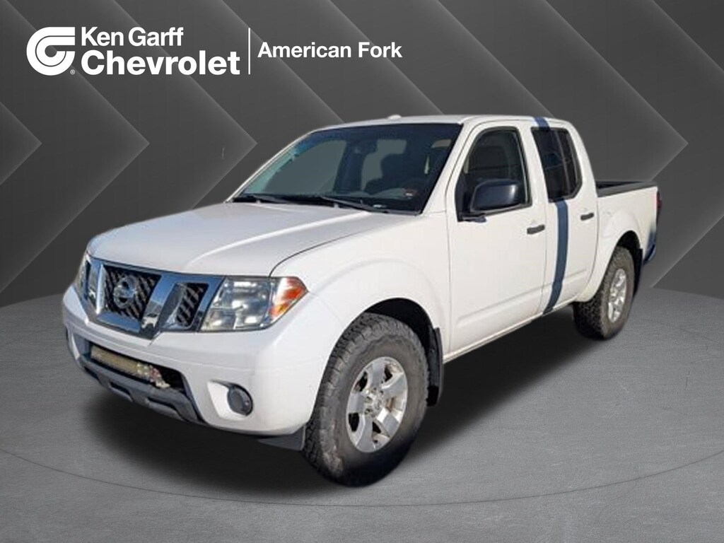 Used 2012 Nissan Frontier SV 4WD Crew Cab SWB Auto SV