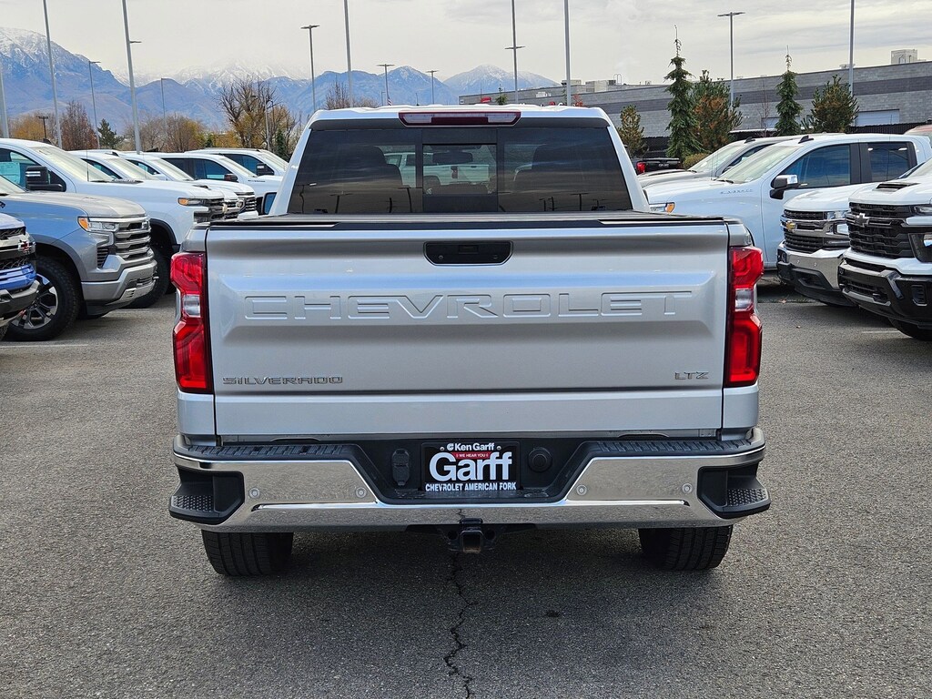 Used 2019 Chevrolet Silverado 1500 LTZ 4WD Crew Cab 157 LTZ