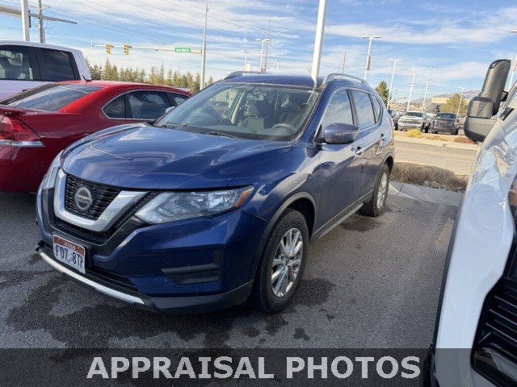 Used 2018 Nissan Rogue SV AWD SV