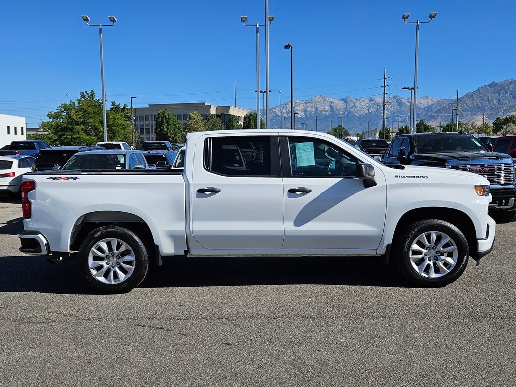 Used 2021 Chevrolet Silverado 1500 Custom 4WD Crew Cab 147 Custom