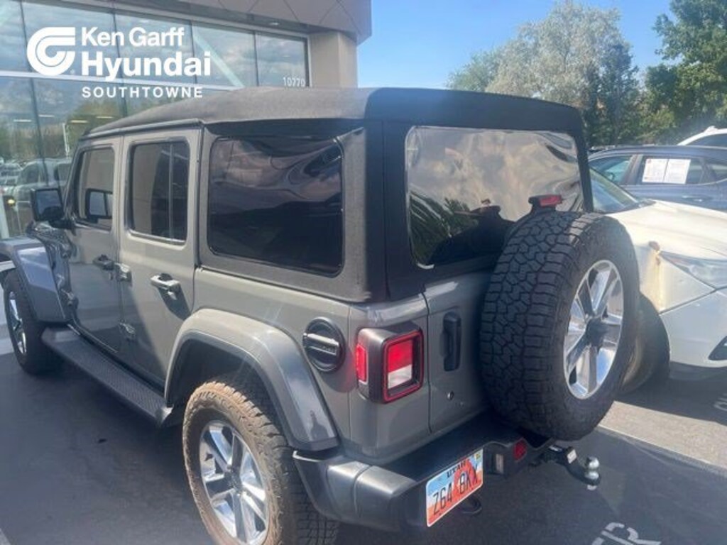 Used 2020 Jeep Wrangler Unlimited Sahara SUV