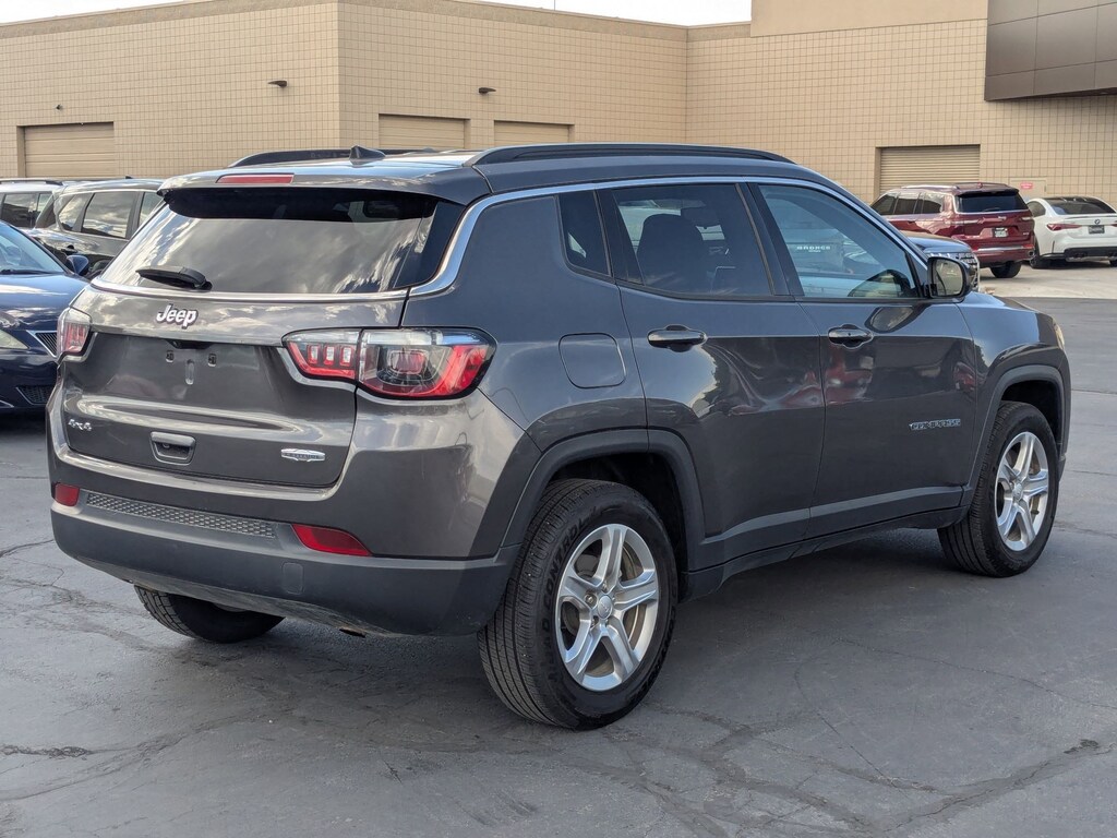 Used 2024 Jeep Compass Latitude SUV