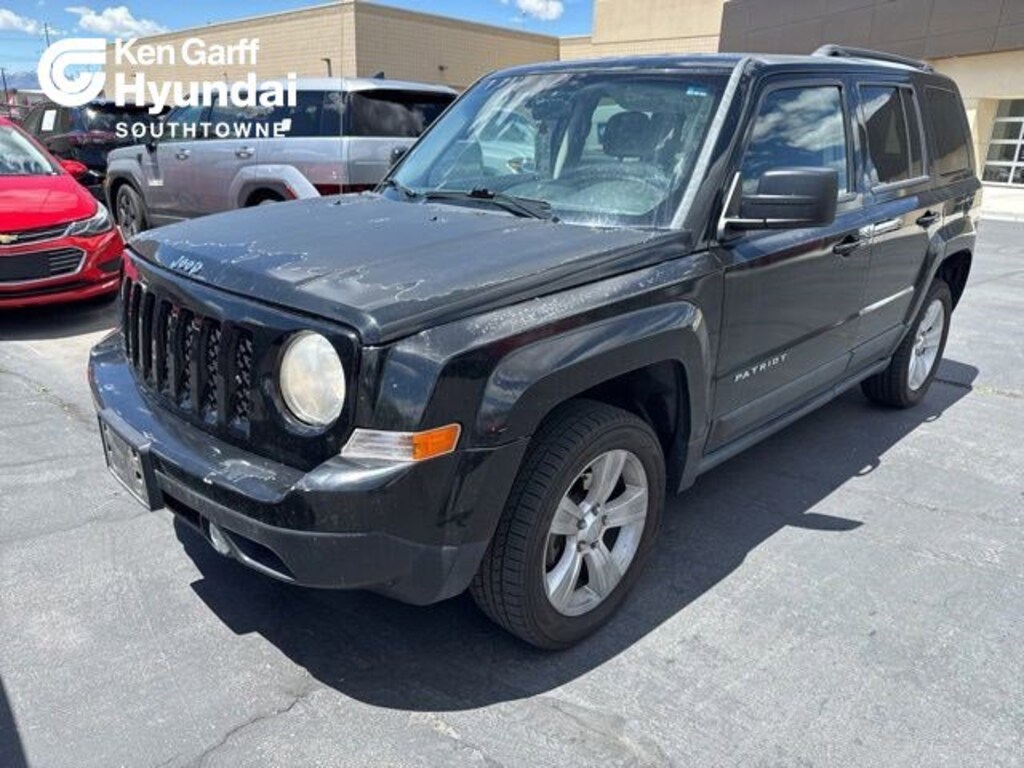 Used 2012 Jeep Patriot Latitude 4x4 SUV