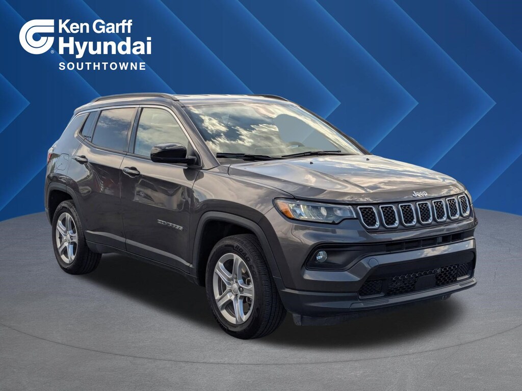 Used 2024 Jeep Compass Latitude SUV