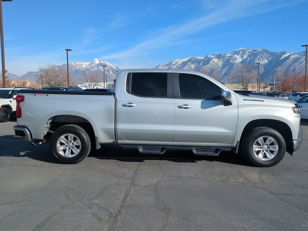 Used 2021 Chevrolet Silverado 1500 LT Truck Crew Cab