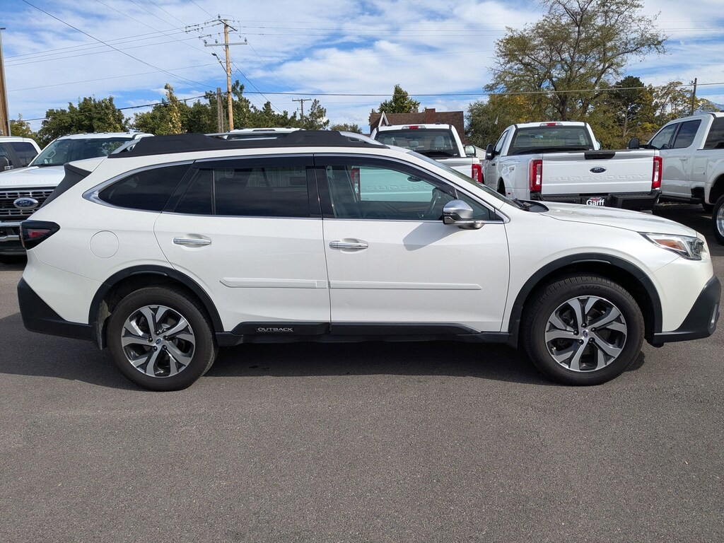 Used 2022 Subaru Outback Touring SUV