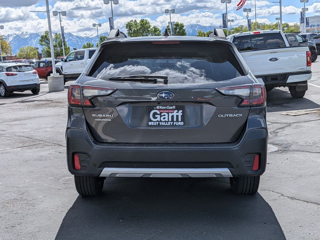 Used 2020 Subaru Outback Limited SUV