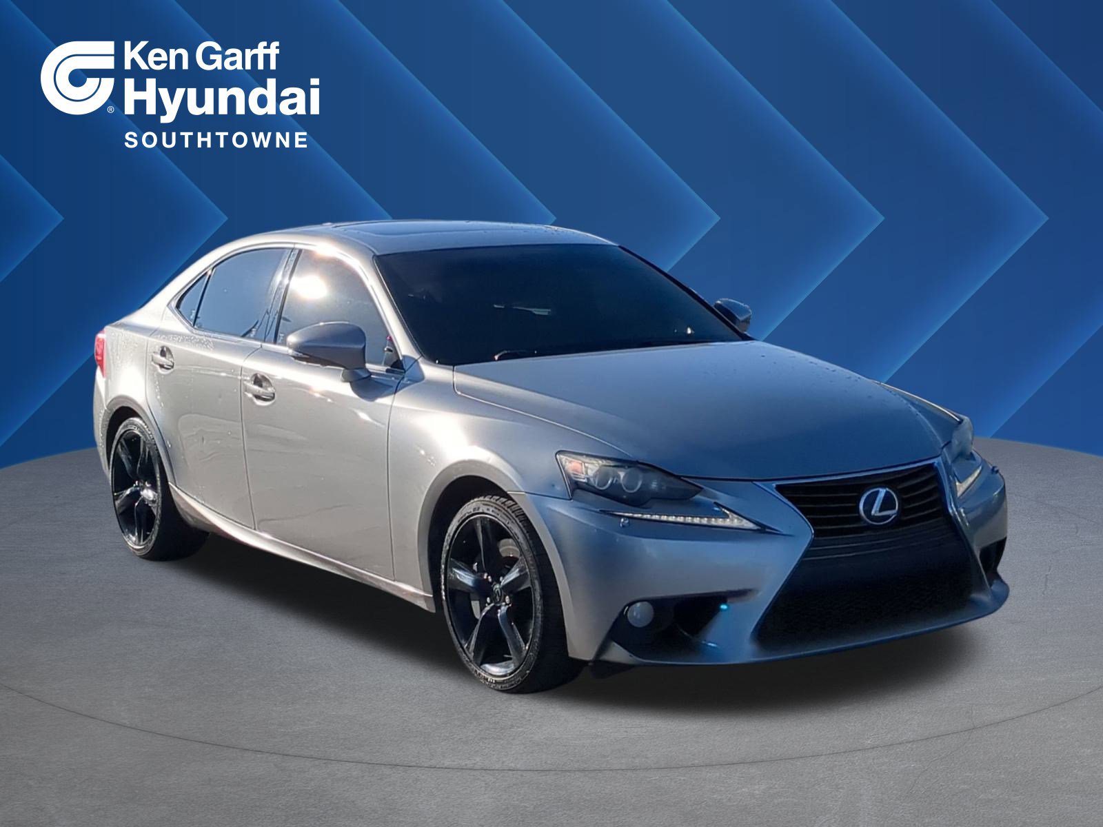 2014 Lexus IS 350's photo