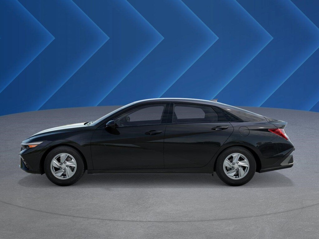 New 2026 Hyundai Elantra SE Sedan