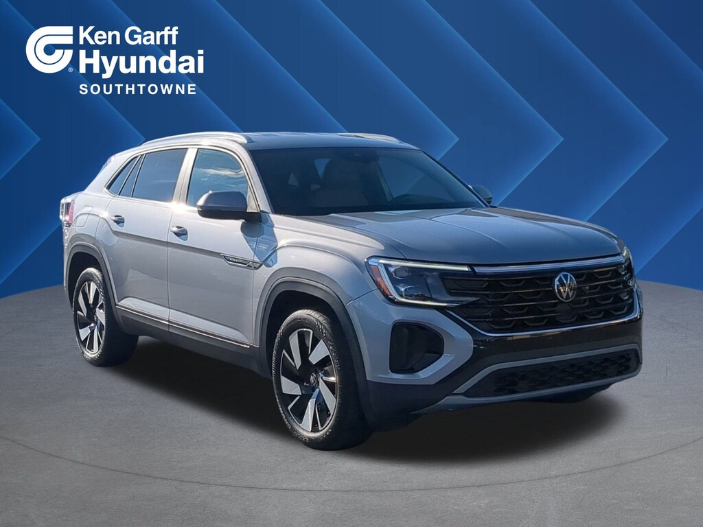 Used 2024 Volkswagen Atlas Cross Sport 2.0T SE w/Technology SUV