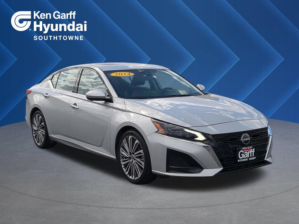 Used 2024 Nissan Altima 2.5 SL Sedan