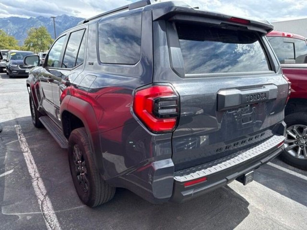 Used 2025 Toyota 4Runner SR5 SUV