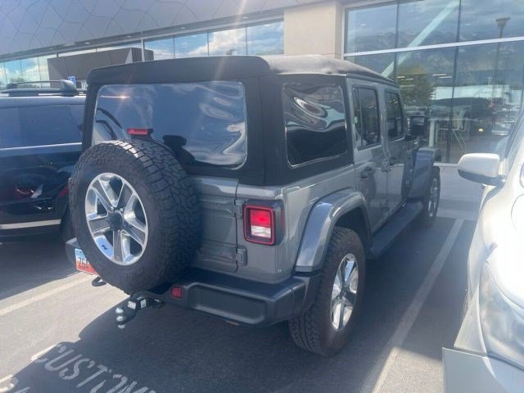 Used 2020 Jeep Wrangler Unlimited Sahara SUV