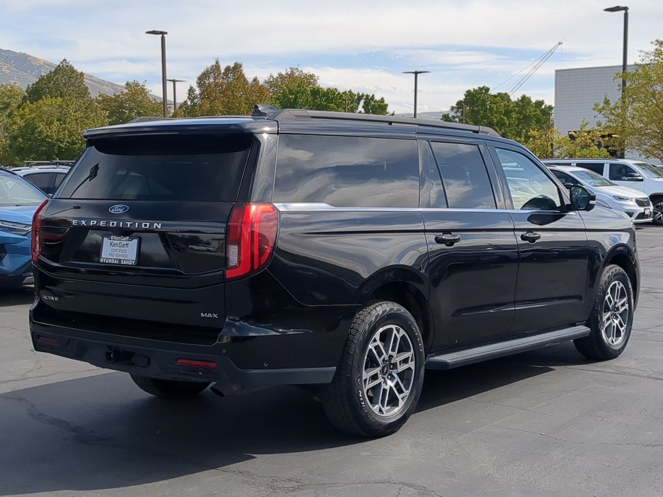 Used 2025 Ford Expedition Max Active SUV