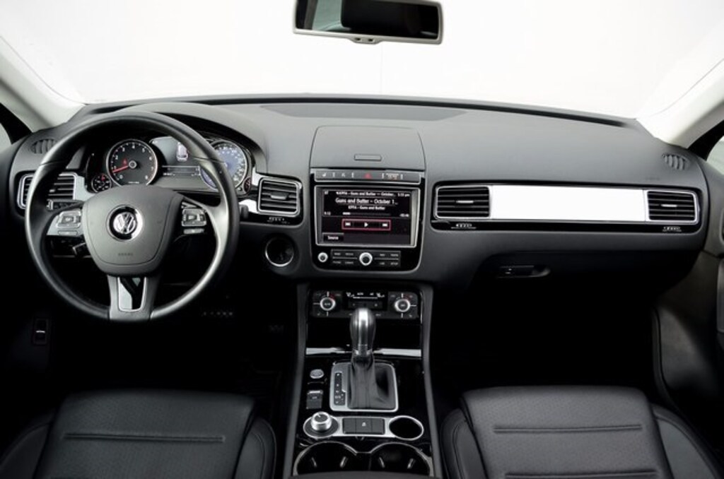 Used 2016 Volkswagen Touareg VR6 FSI SUV