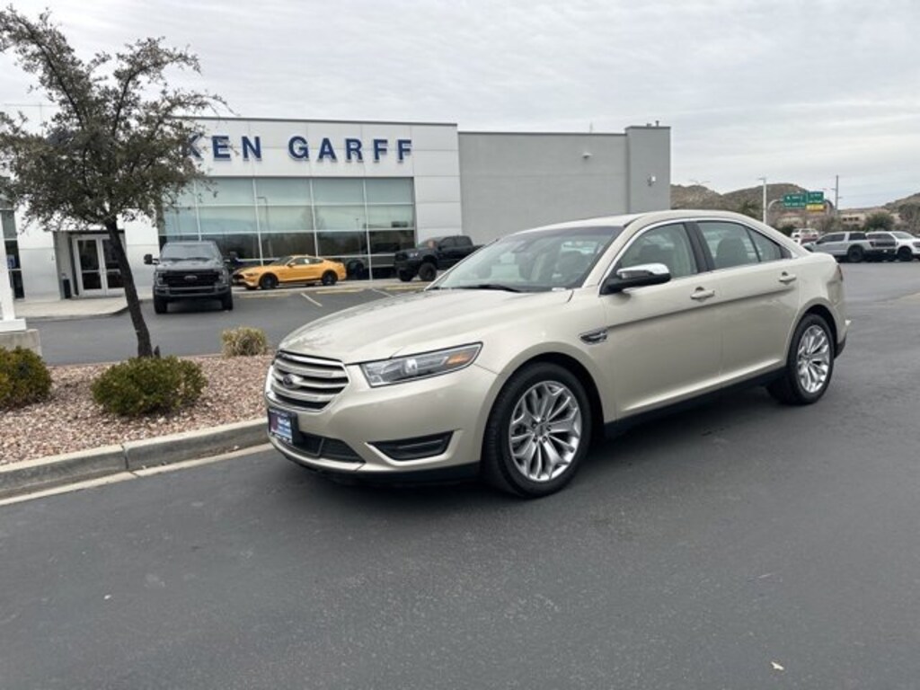 Used 2018 Ford Taurus Limited Sedan