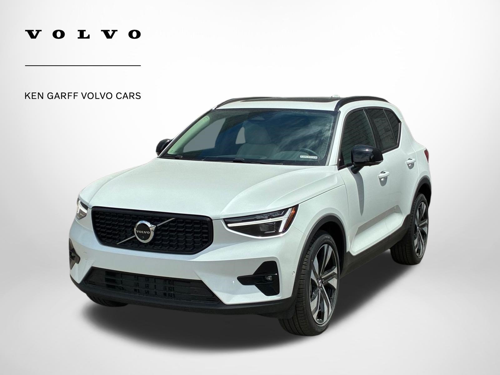 2026 Volvo XC40