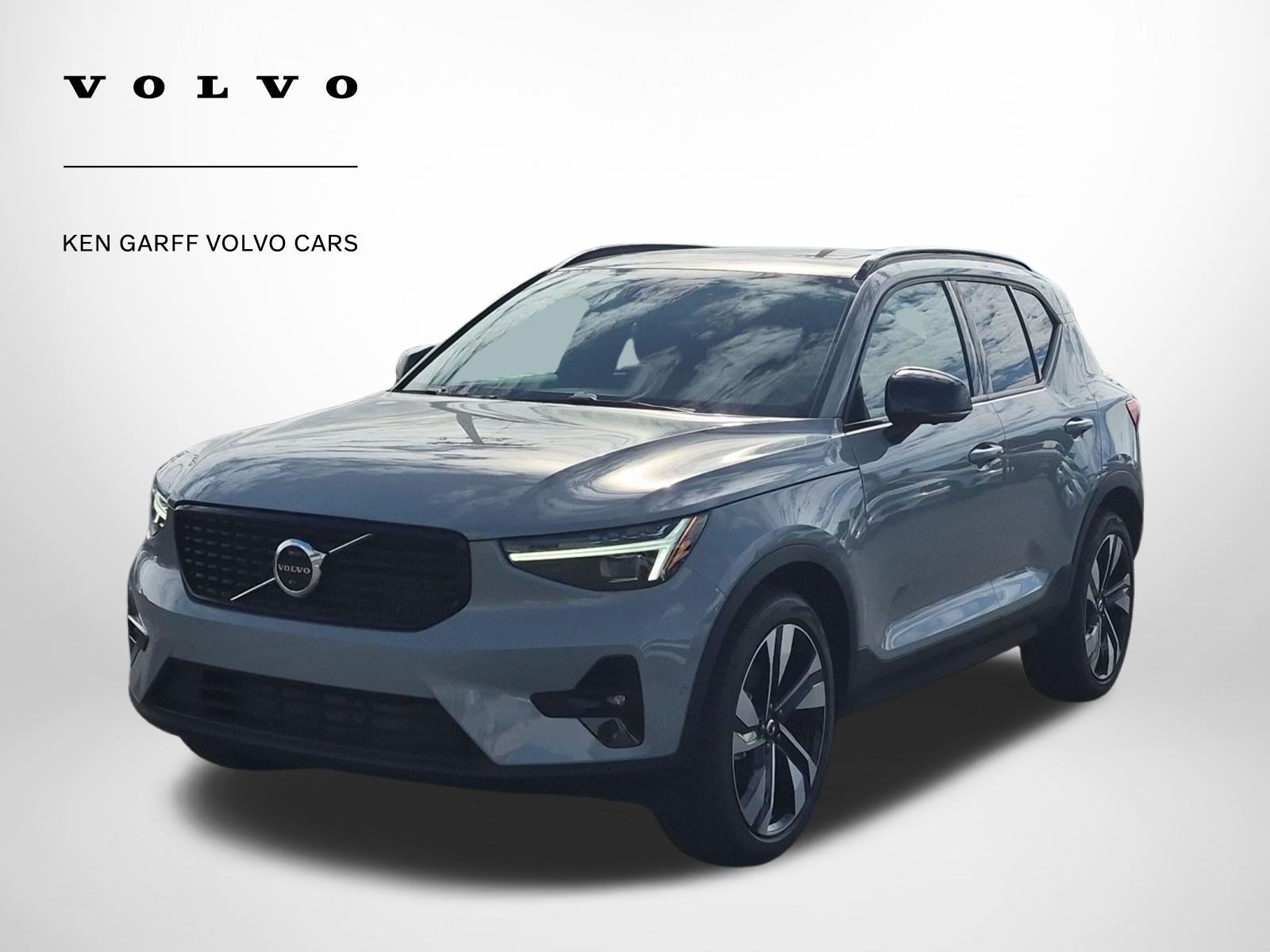 2026 Volvo XC40