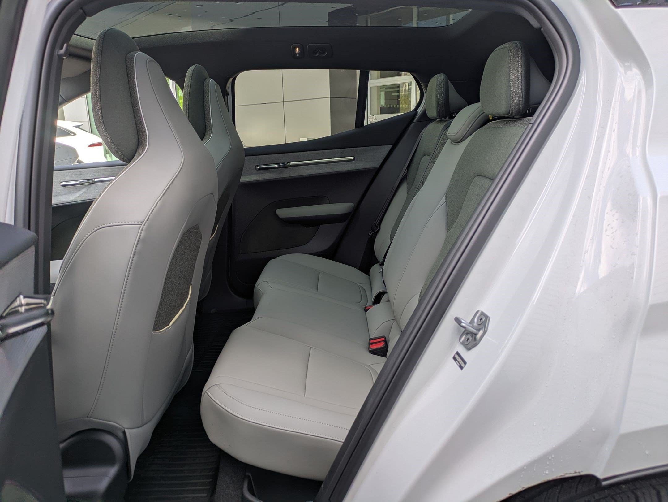 2026 Volvo EX30 Plus - Photo 14