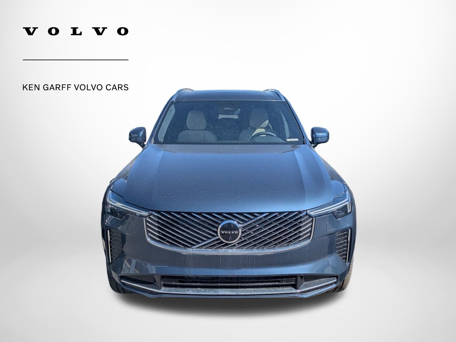 2026 Volvo XC90 Plus - Photo 8