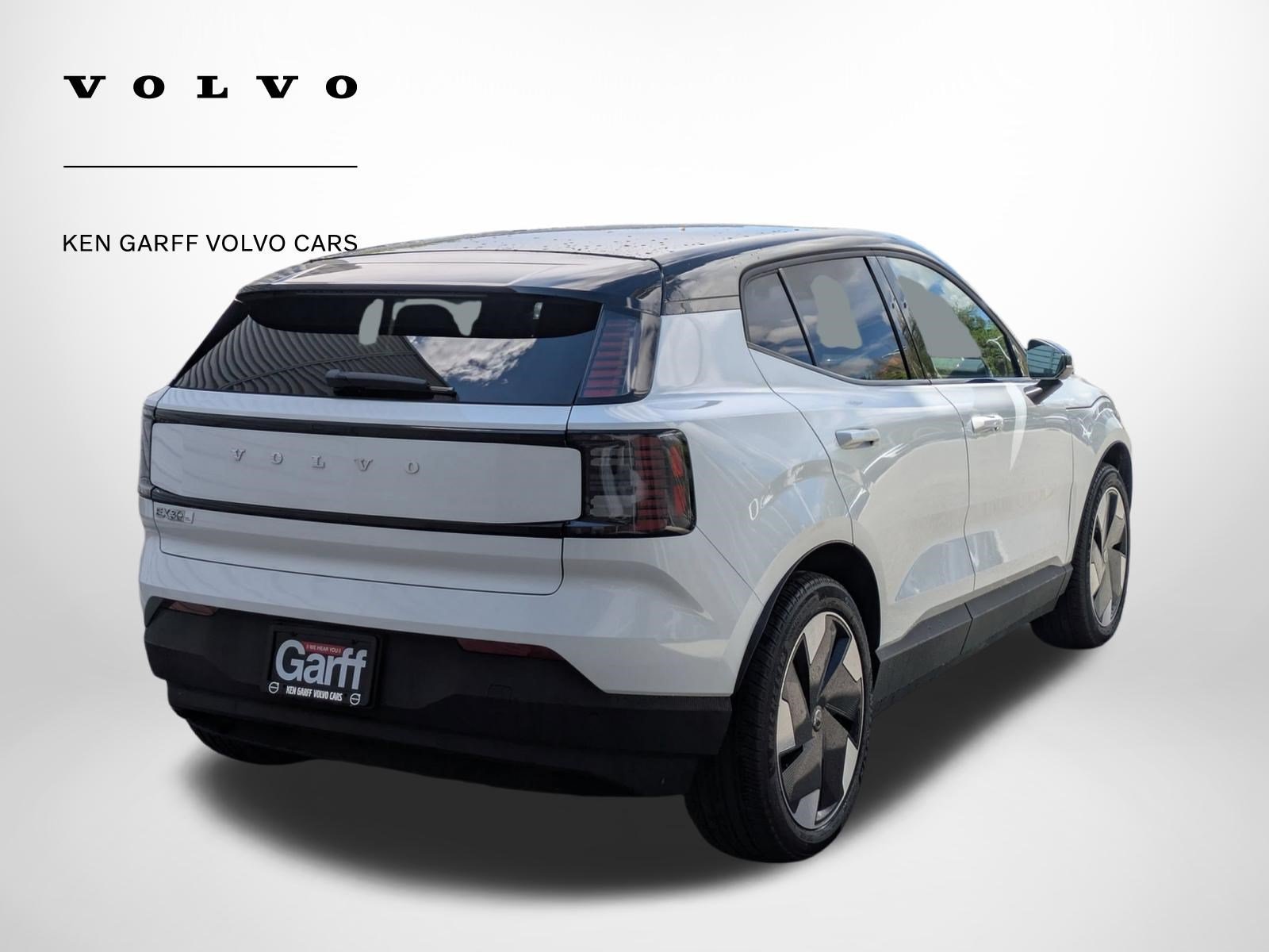 2026 Volvo EX30 Plus - Photo 3