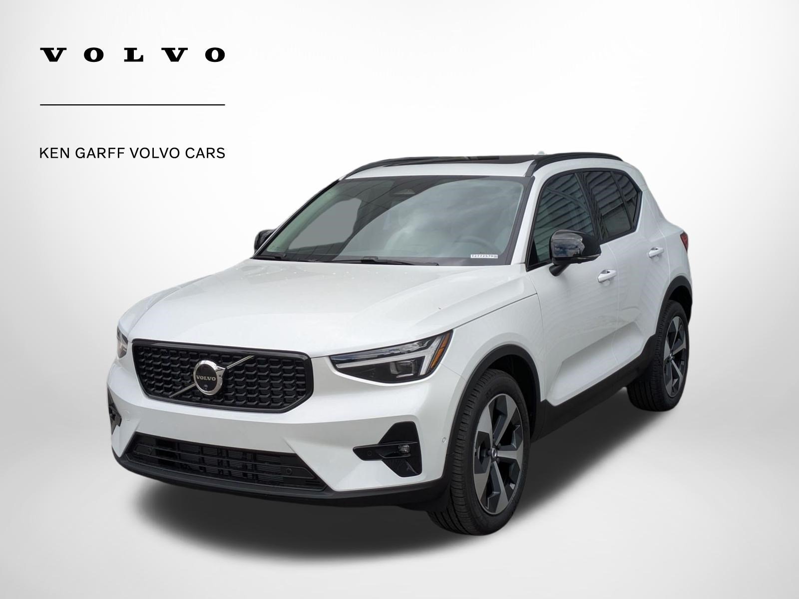 2026 Volvo XC40