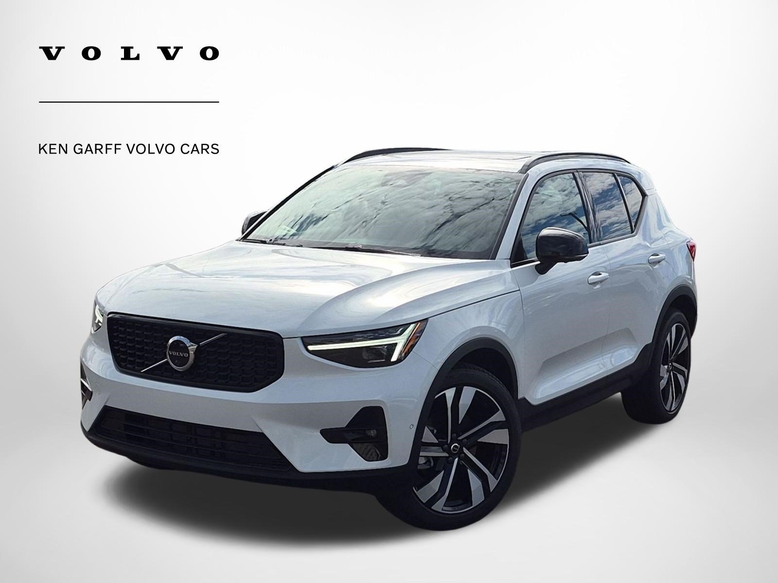 2026 Volvo XC40
