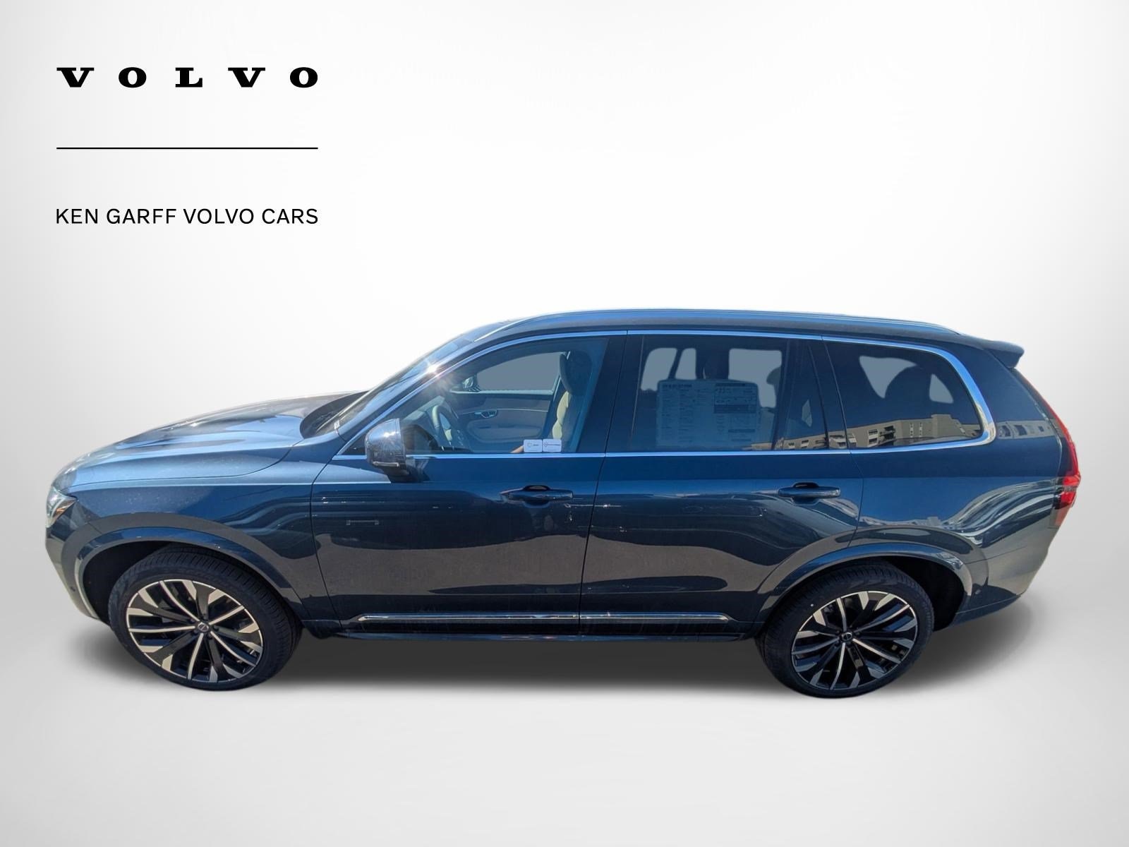2026 Volvo XC90 Plus - Photo 6