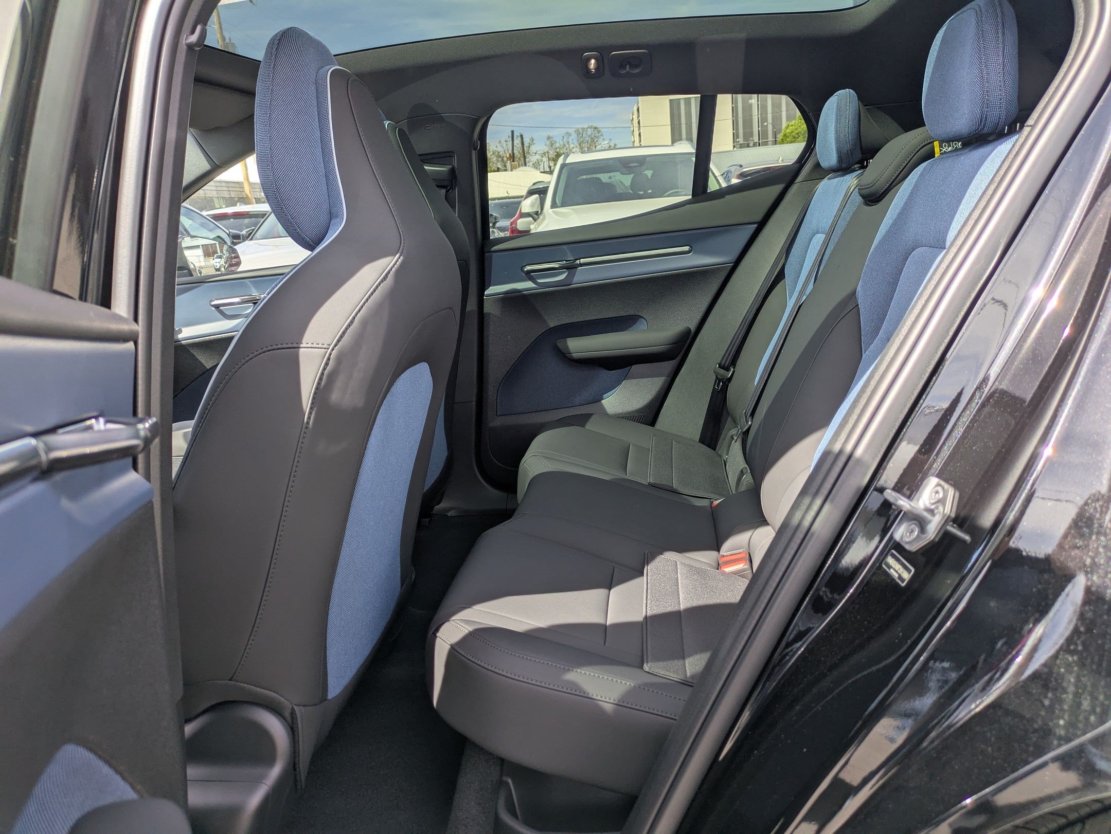 2026 Volvo EX30 Plus - Photo 14