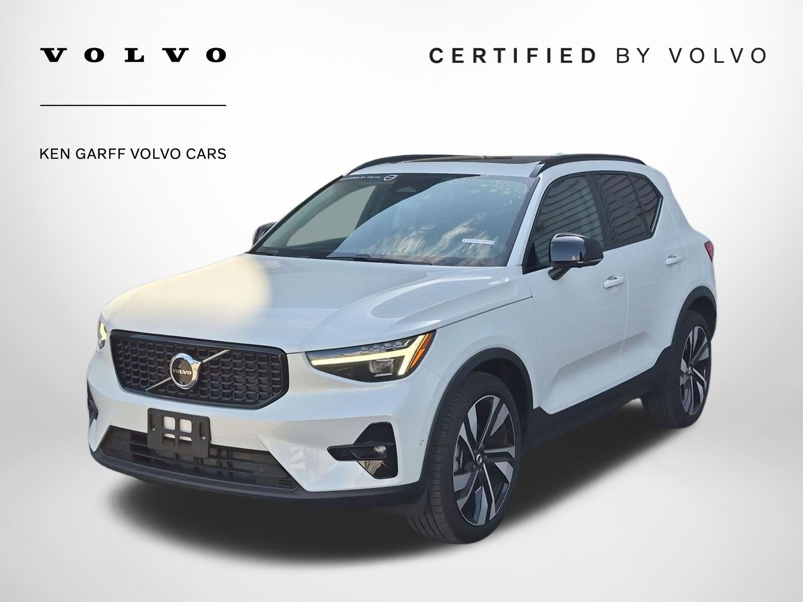 2025 Volvo XC40