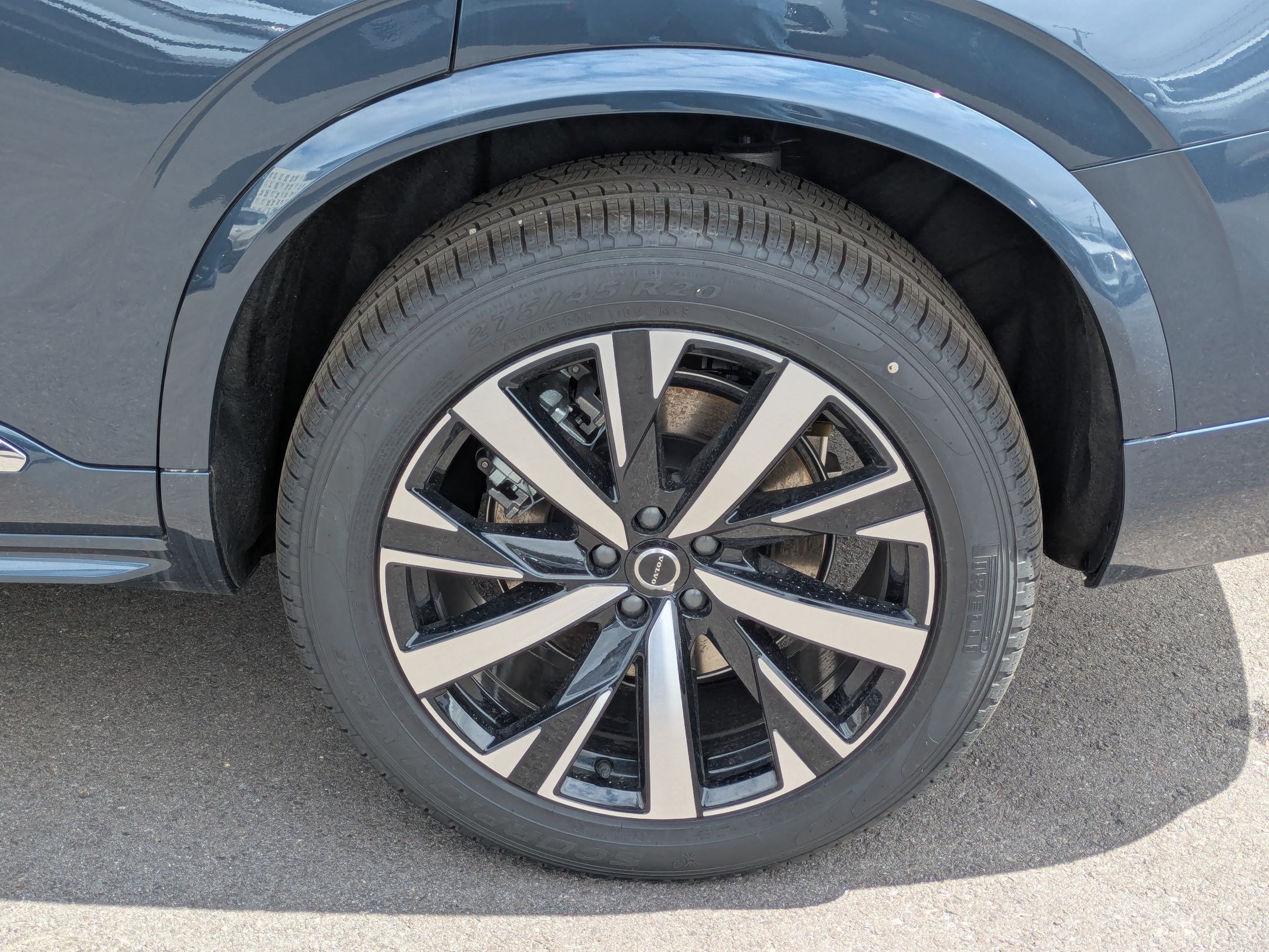 2026 Volvo XC90 Core - Photo 15