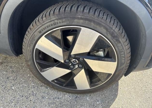 Certified 2023 Volvo XC40 Recharge Pure Electric Ultimate Twin eAWD Ultimate
