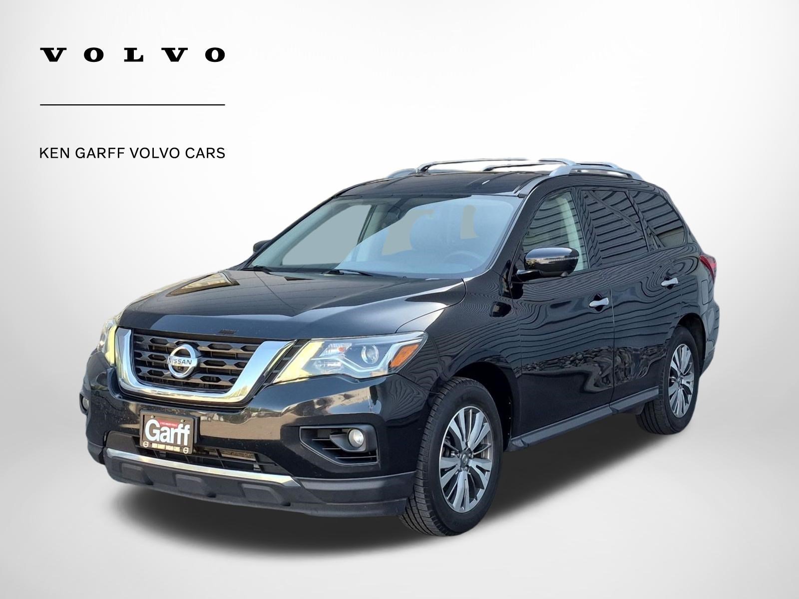 2019 Nissan Pathfinder SL