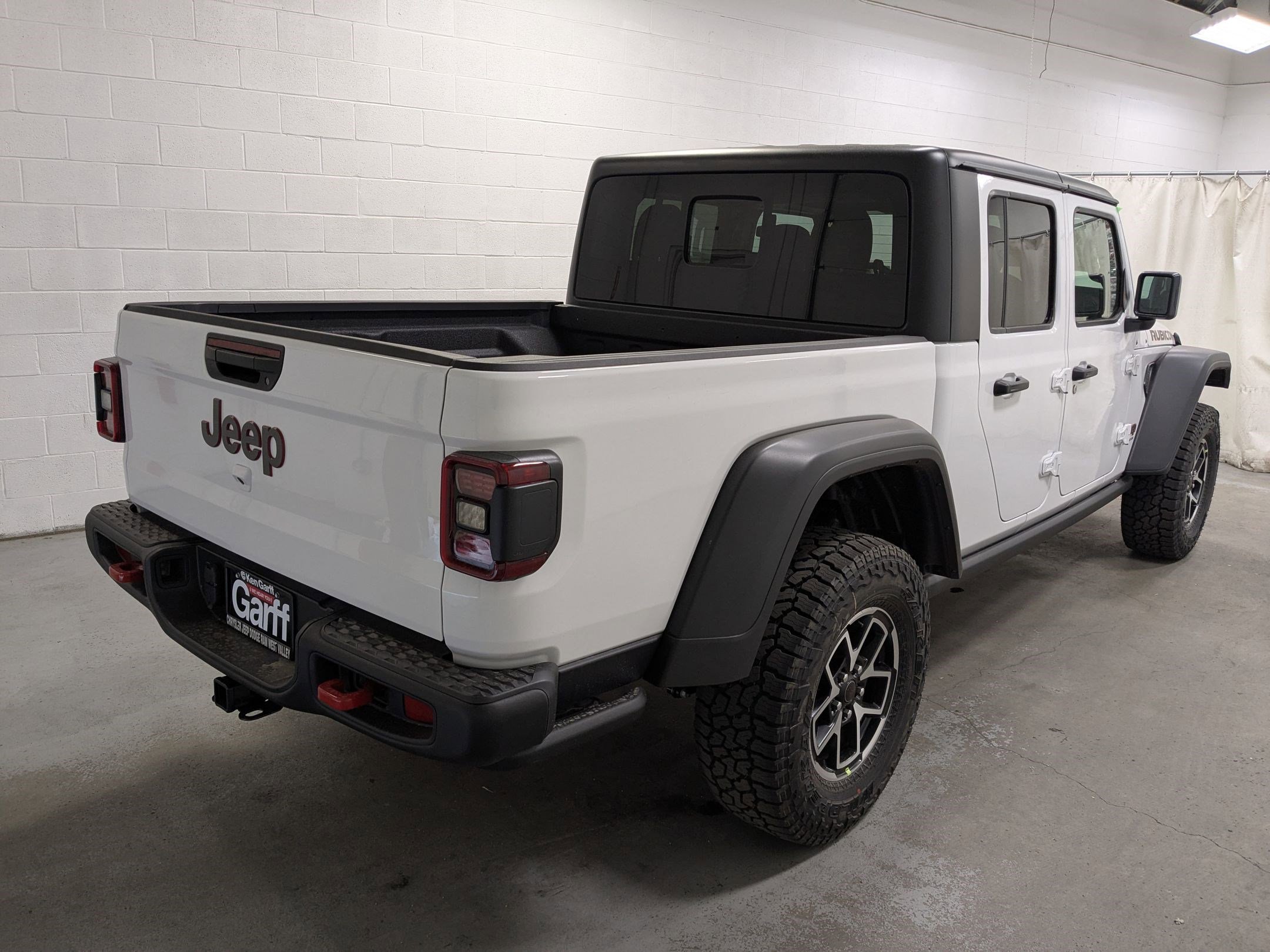 2025 Jeep Gladiator Rubicon photo 3