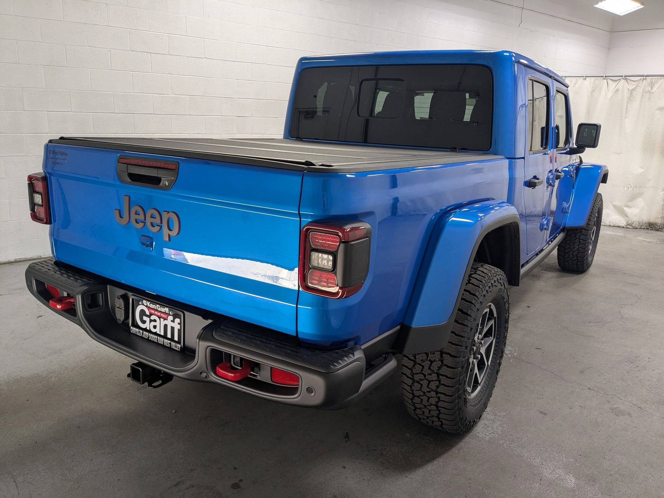 2025 Jeep Gladiator Rubicon photo 3