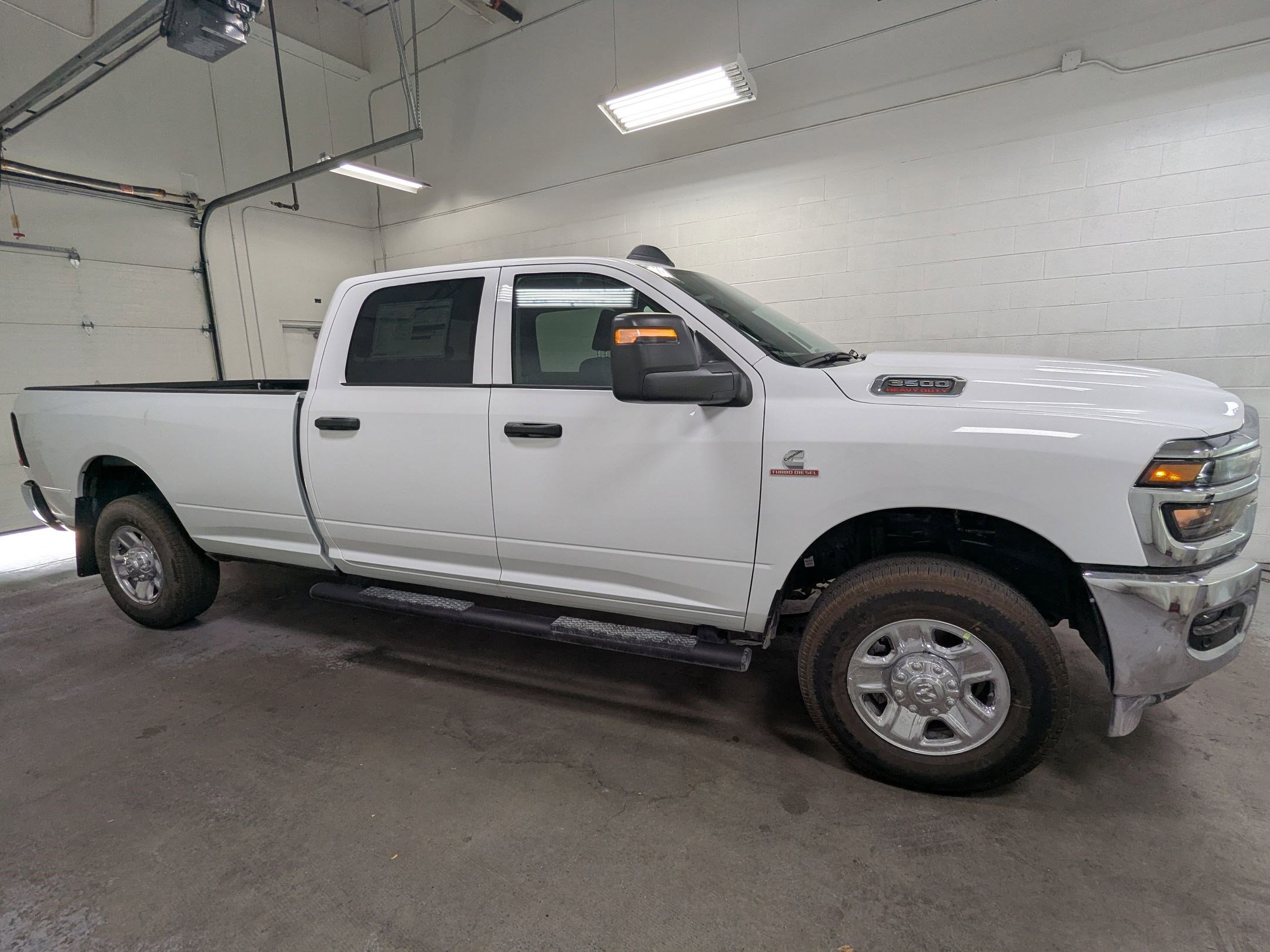 2026 Ram 3500 Tradesman photo 2