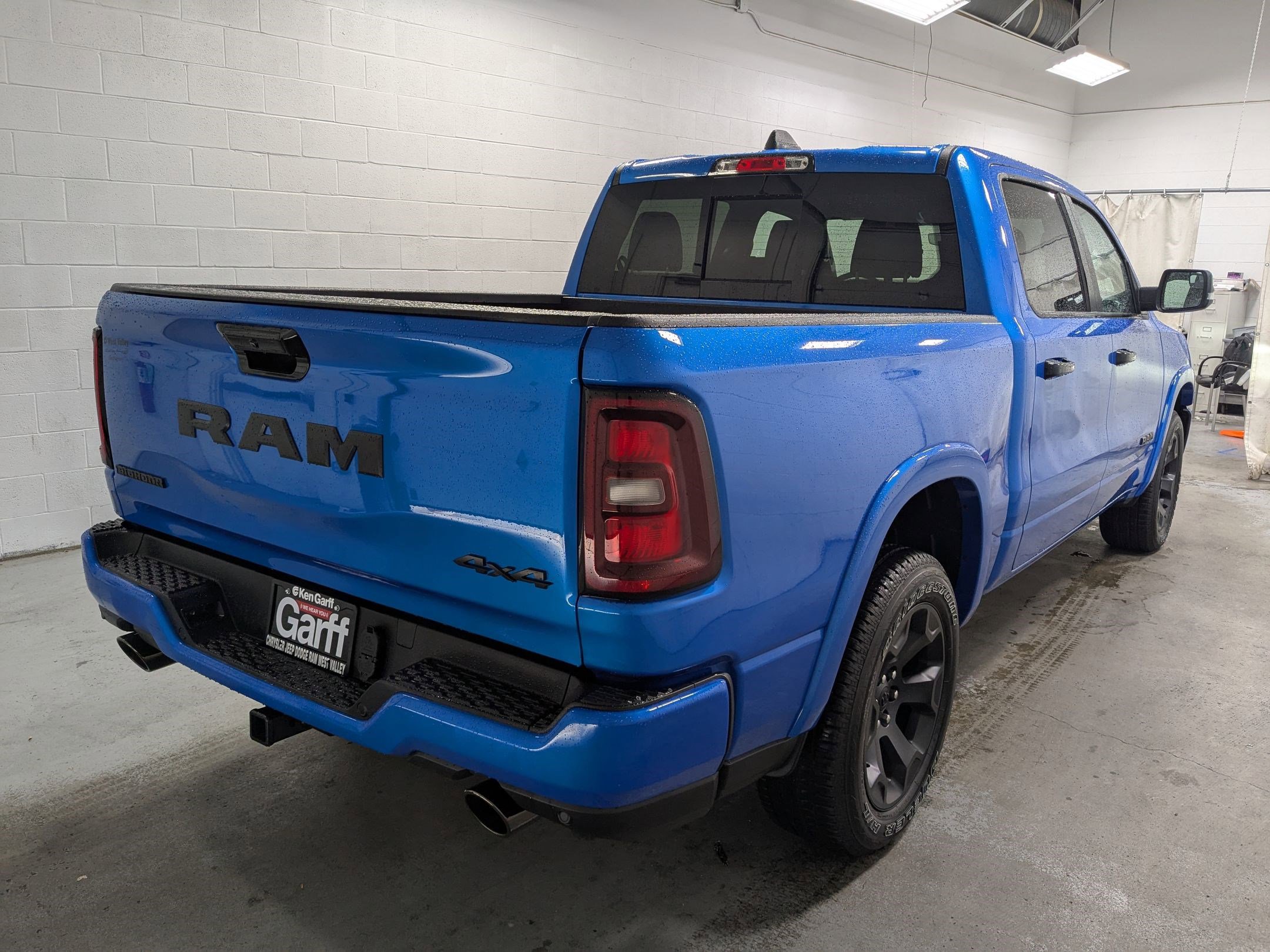 2025 Ram 1500 Big Horn photo 3