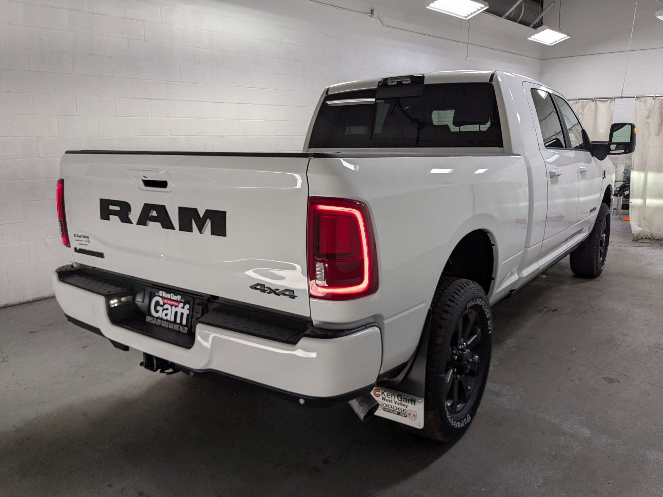 2026 Ram 2500 Laramie photo 2
