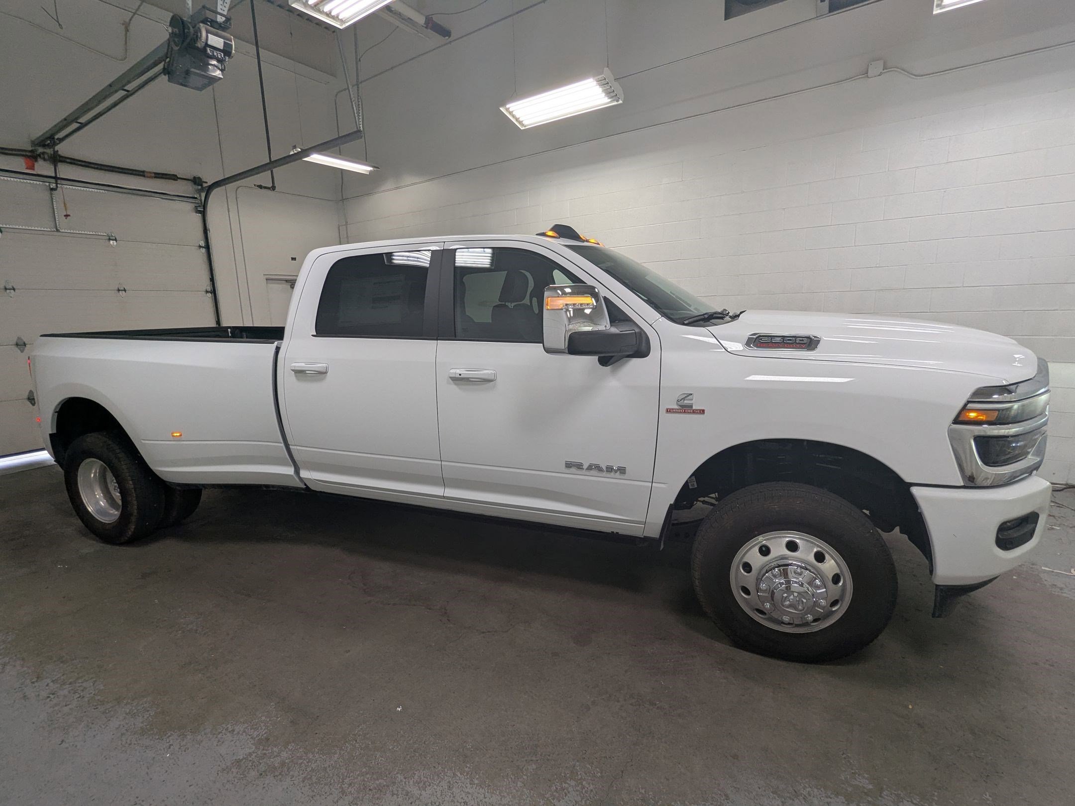 2026 Ram 3500 Laramie photo 2