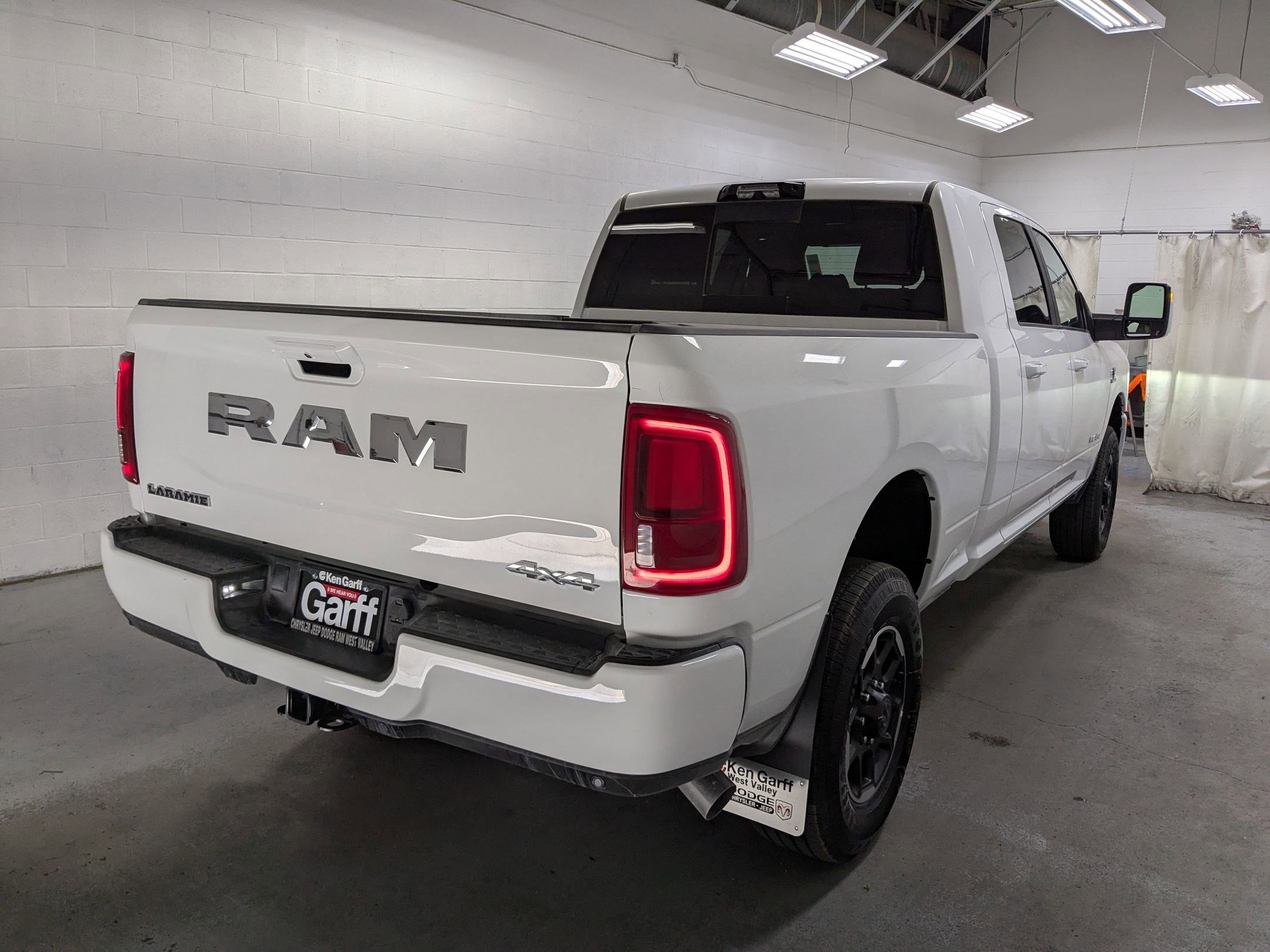 2025 Ram 2500 Laramie photo 3