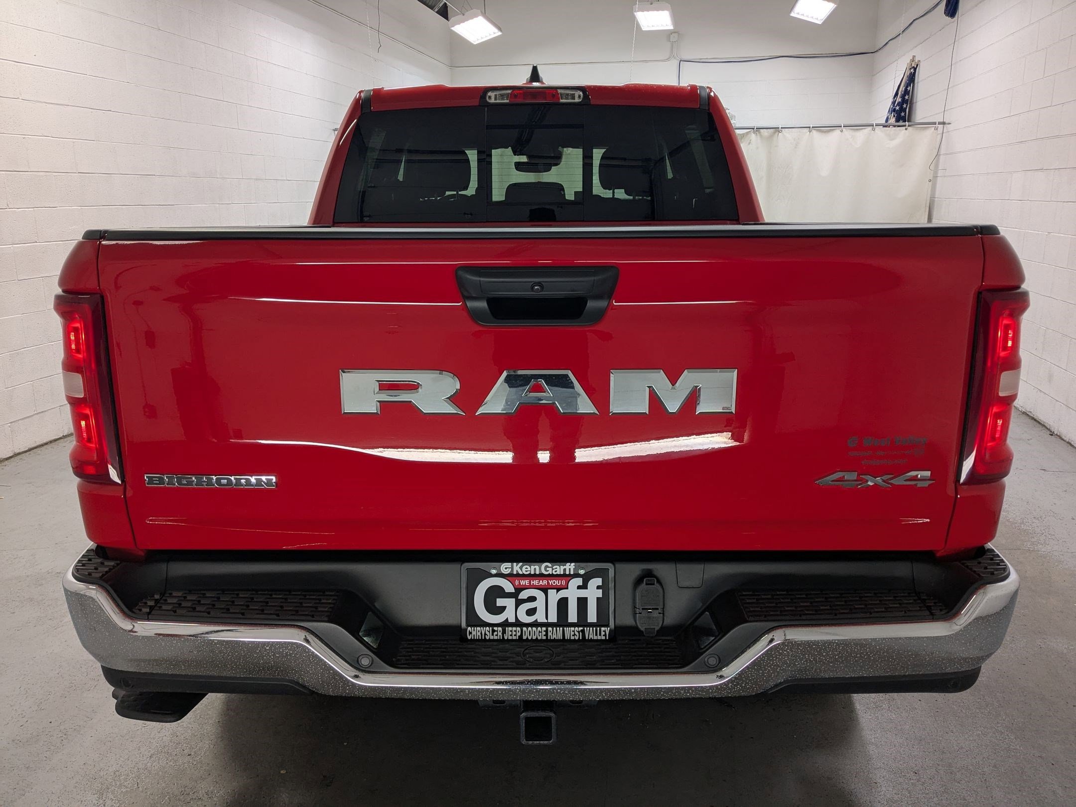 2025 Ram 1500 Big Horn photo 3