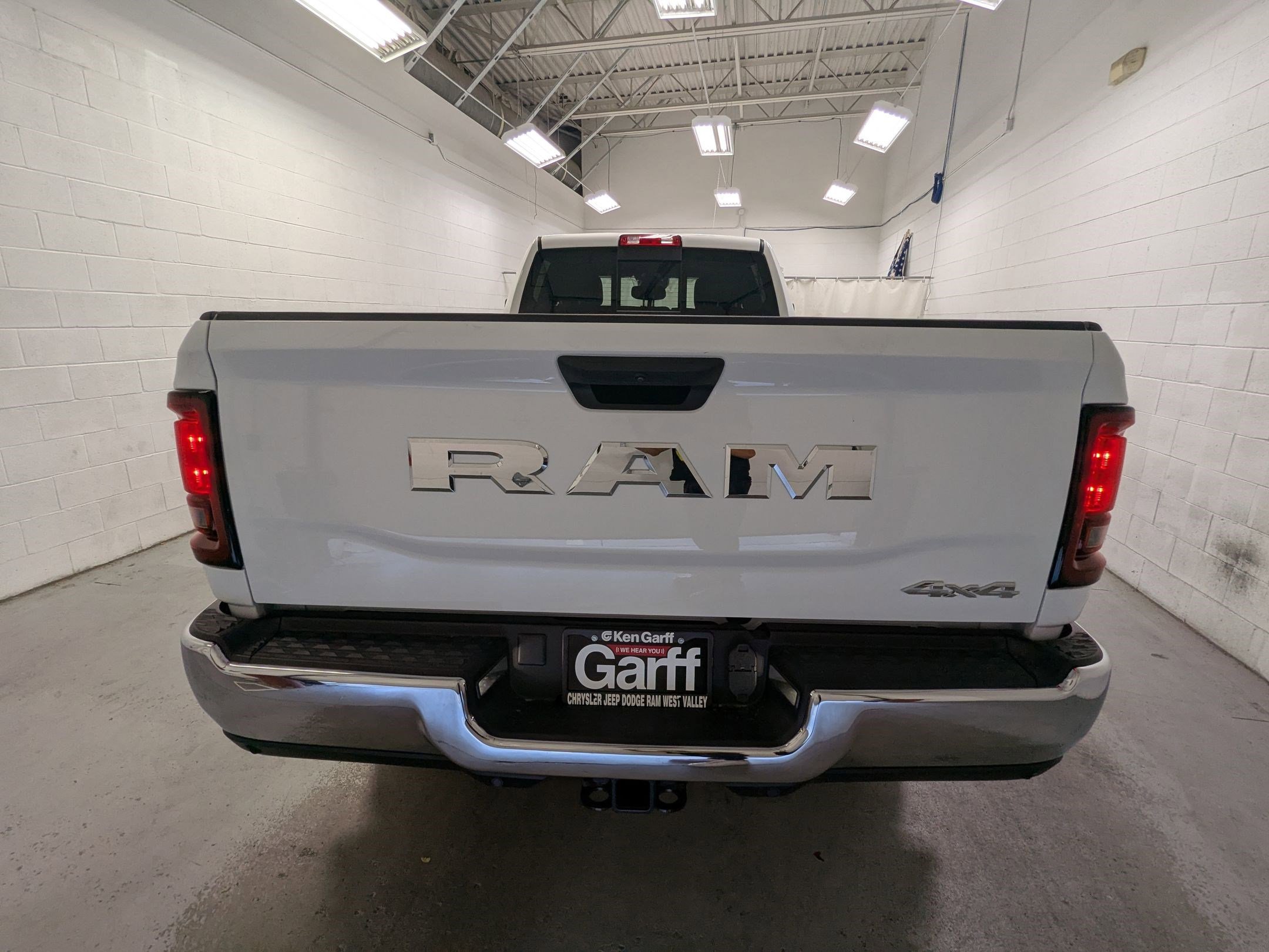2026 Ram 2500 Tradesman photo 4